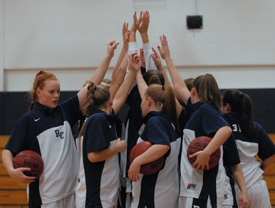 WBB09Huddle WBB09Huddle
