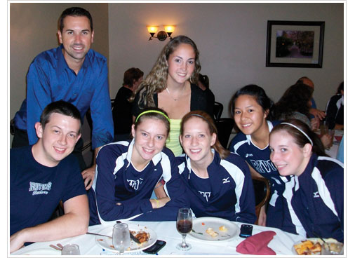 alumni vball 9010 large